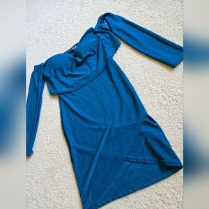 🌈MISGUIDED Blue Open Shoulder Long Sleeve Mini Dress